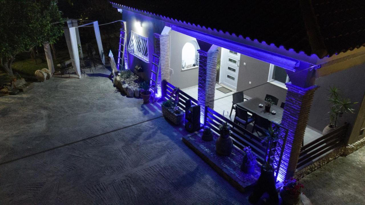 Lovos House Villa