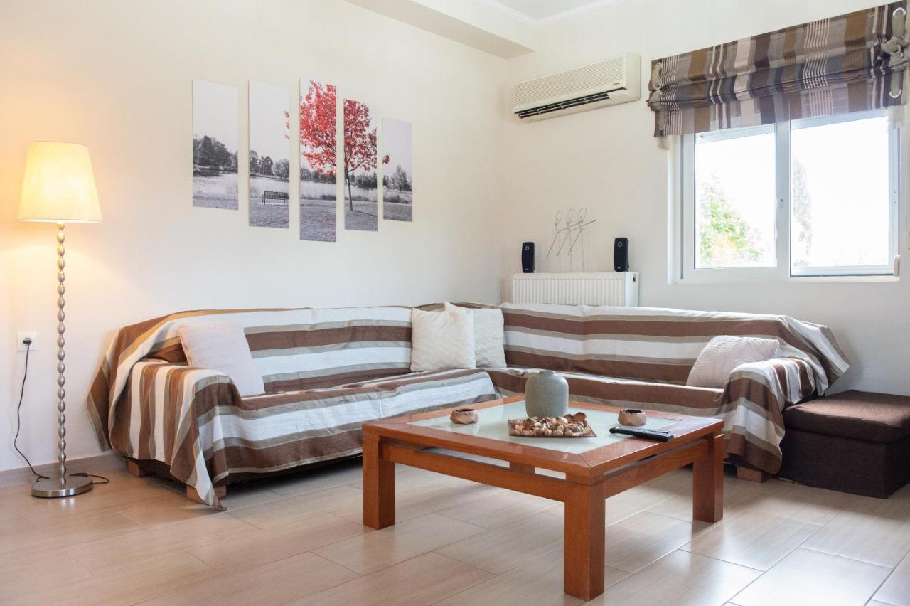 Lovos House Laganas